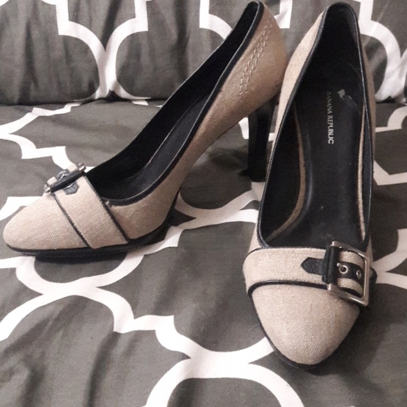 Shoes - Picture 4 of 4